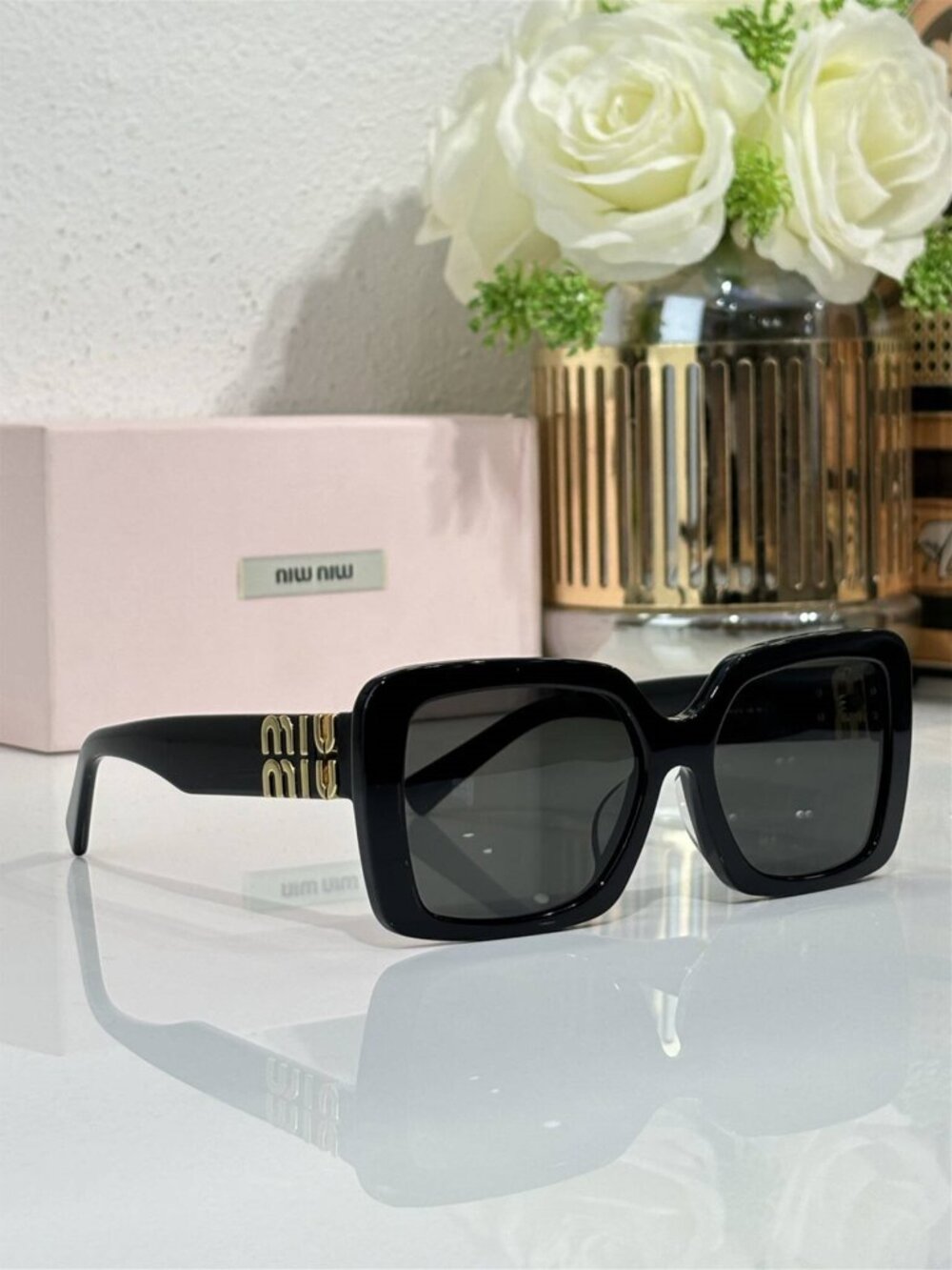 MIU MIU Fashion Sunglasses